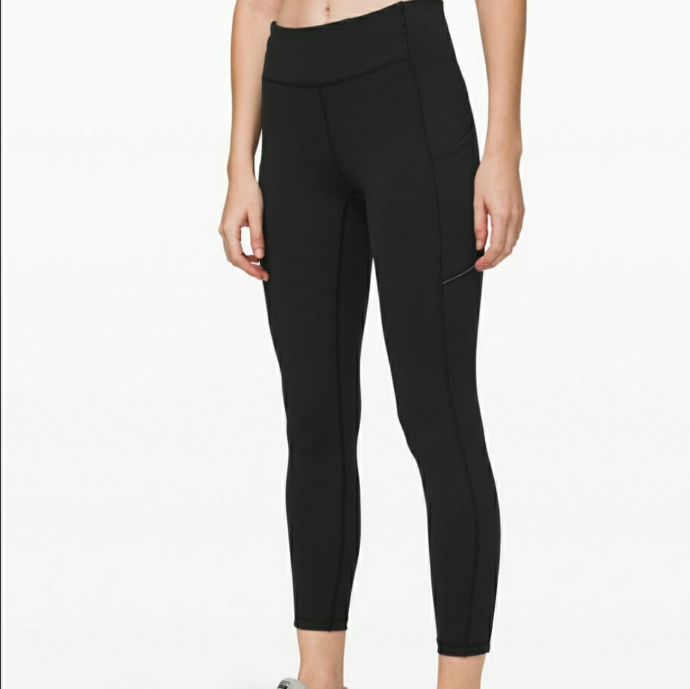 Lululemon Speed Up Tight 25" Size 8